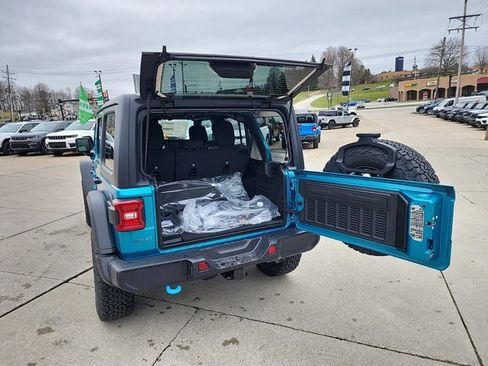 Used 2024 Jeep Wrangler Unlimited Rubicon 4xe w/ Convenience Group image 33