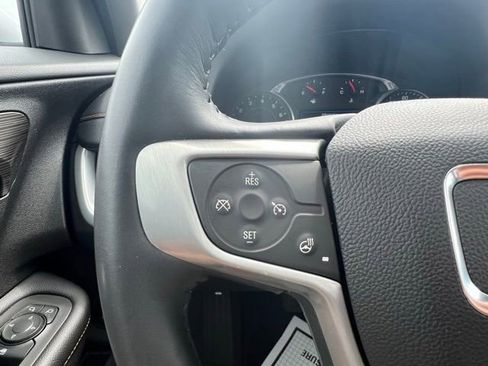 Used 2018 GMC Terrain SLT w/ Preferred Package image 10