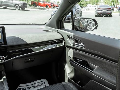 Used 2024 Honda Prologue EX image 12