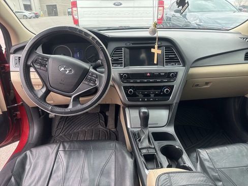 Used 2017 Hyundai Sonata Sport image 8