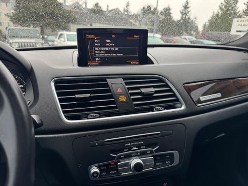 Used 2016 Audi Q3 2.0T Prestige image 18