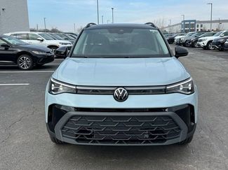 New 2026 Volkswagen Taos SE AWD/4WD video 2