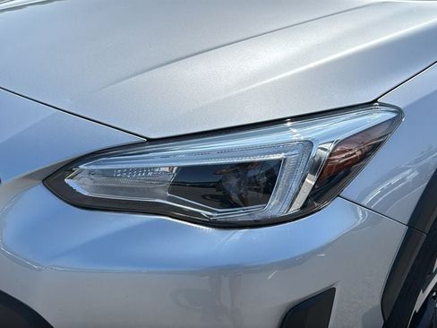 Used 2023 Subaru Crosstrek 2.5i Limited w/ Moonroof Package AWD/4WD image 9