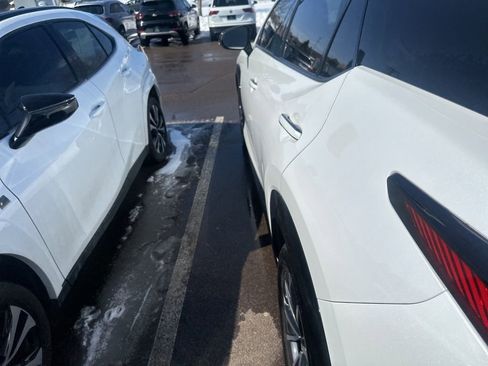 Certified 2023 Lexus RZ 450e Premium w/ Technology Package image 20