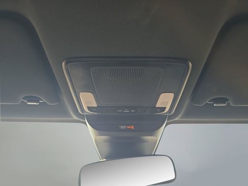 Used 2024 Honda HR-V Sport image 17