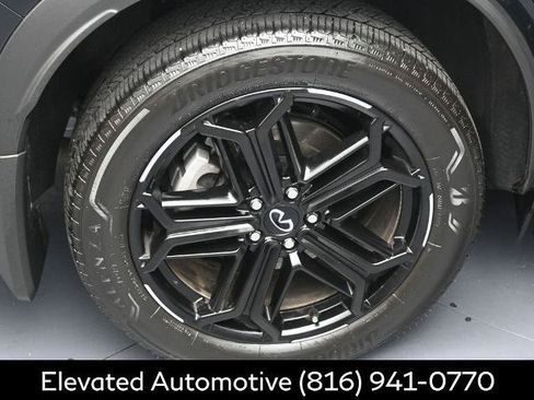 Certified 2026 INFINITI QX60 Sport w/ Dark Cargo Package AWD/4WD image 5