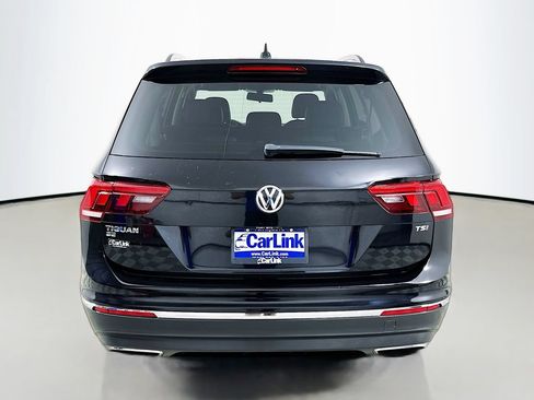 Used 2018 Volkswagen Tiguan SE FWD image 7
