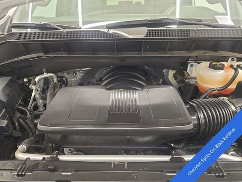 Used 2025 Chevrolet Silverado 1500 LTZ AWD/4WD image 36