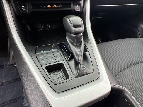 Used 2023 Toyota RAV4 LE image 23