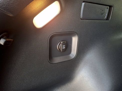 Used 2023 Kia Sportage EX FWD image 28