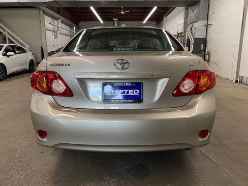 Used 2009 Toyota Corolla XLE FWD image 4