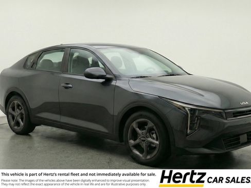 Used 2025 Kia K4 FWD image 1