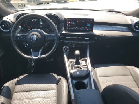 Used 2024 Alfa Romeo Tonale Veloce AWD/4WD image 18