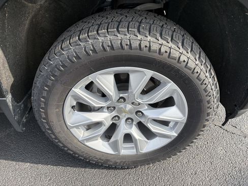 Used 2021 Chevrolet Silverado 1500 Custom image 10