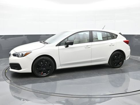 Used 2022 Subaru Impreza 2.0i image 5