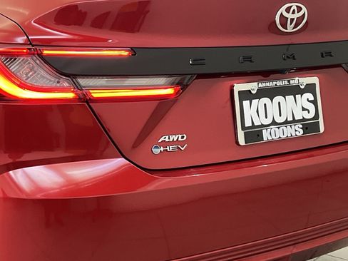 Used 2025 Toyota Camry XSE AWD/4WD image 30