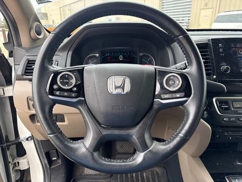 Used 2022 Honda Pilot Touring image 25