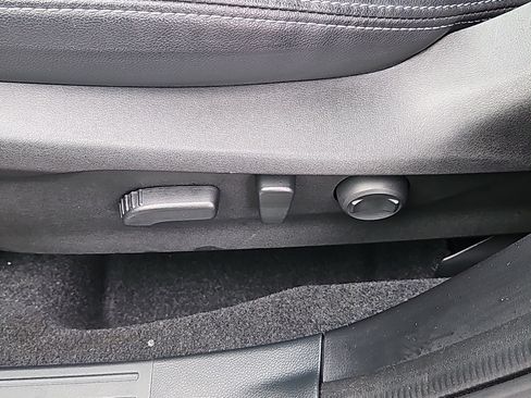 Certified 2023 Subaru Forester Touring image 17