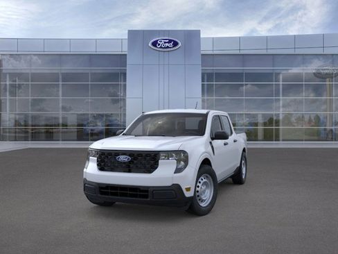 New 2025 Ford Maverick XL image 2