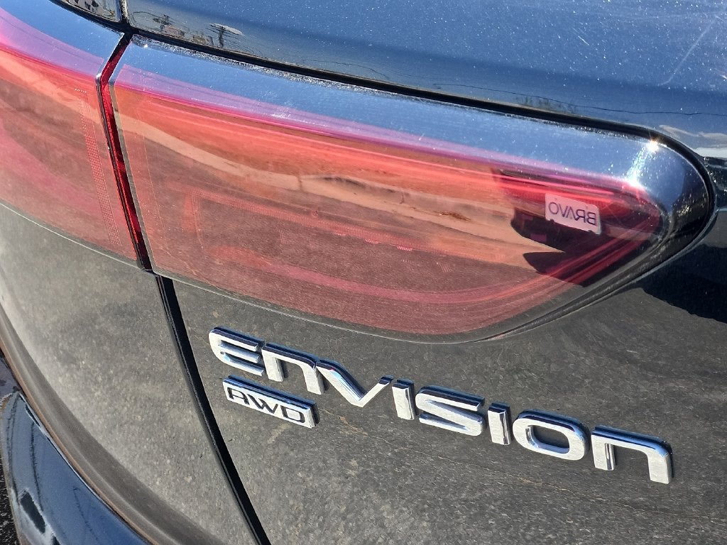 Used 2025 Buick Envision Sport Touring AWD/4WD image 9