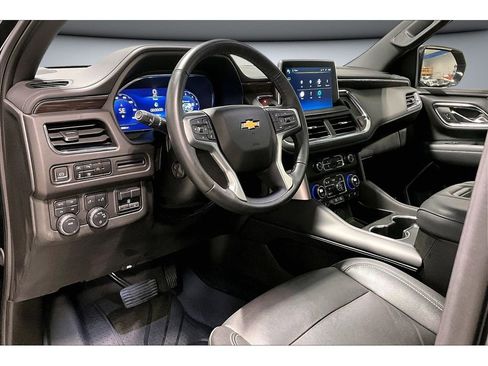 Used 2024 Chevrolet Tahoe LT w/ Luxury Package image 15