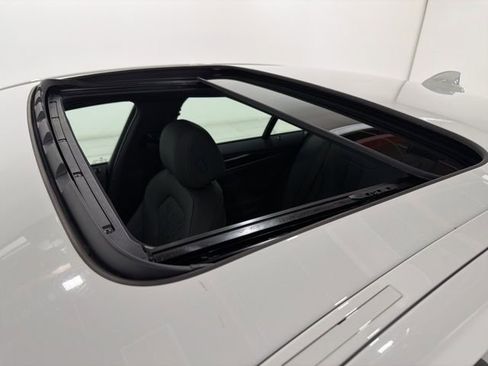 Certified 2023 BMW 530i xDrive w/ M Sport Package AWD/4WD image 27