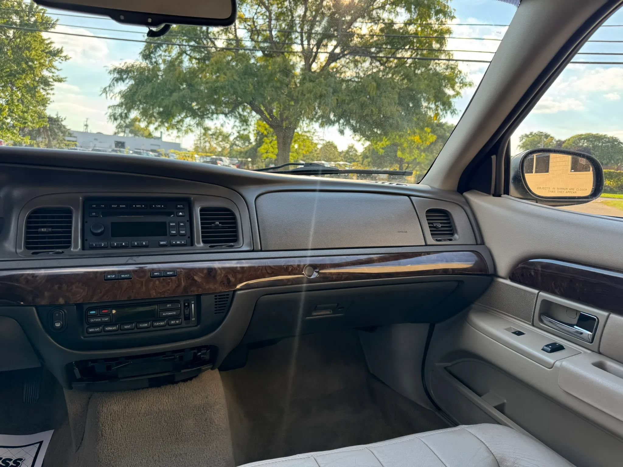 Used 2010 Mercury Grand Marquis LS RWD image 15
