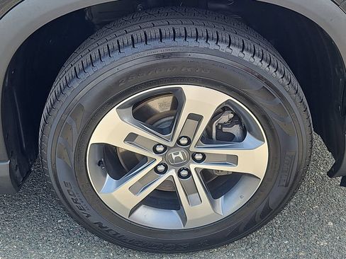 Certified 2023 Honda Pilot EX-L image 10