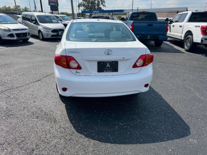 Used 2009 Toyota Corolla FWD image 6