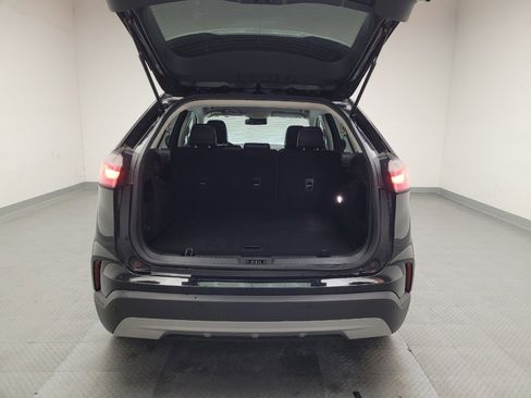 Used 2023 Ford Edge SEL image 29