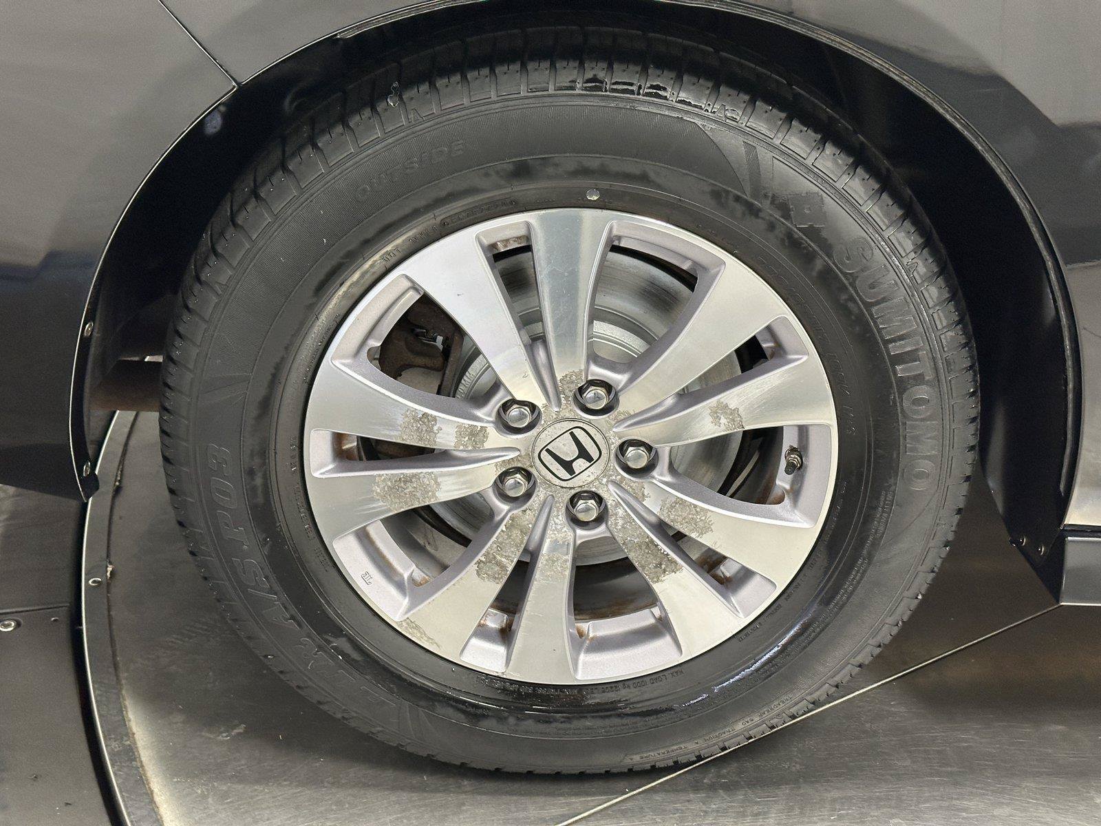 Used 2014 Honda Odyssey EX-L image 16