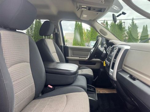 Used 2011 RAM 2500 SLT AWD/4WD image 3