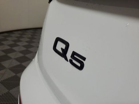Used 2024 Audi Q5 e Prestige w/ Prestige Package AWD/4WD image 8