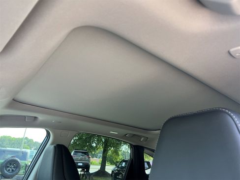 New 2025 Nissan Murano SL image 15