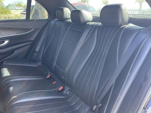 Used 2017 Mercedes-Benz E 300 image 11