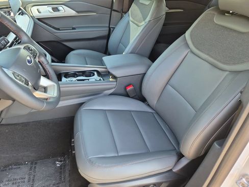 New 2027 Ford Explorer Active w/ Active Comfort Package AWD/4WD image 16