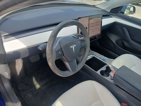 Used 2023 Tesla Model 3 Standard Range RWD image 7