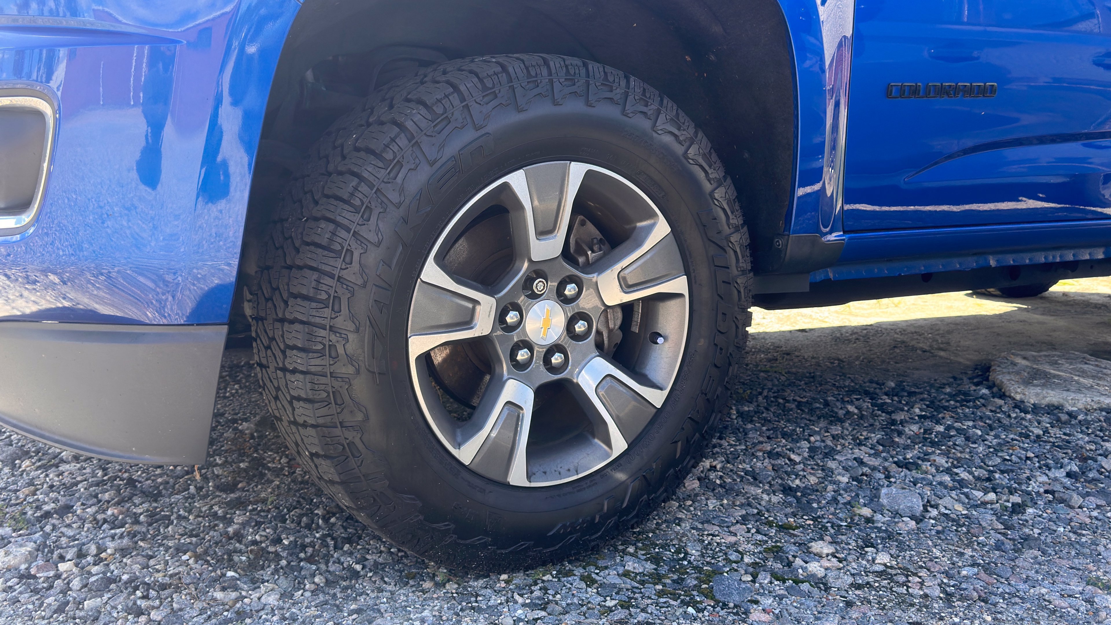 Used 2020 Chevrolet Colorado Z71 AWD/4WD image 4