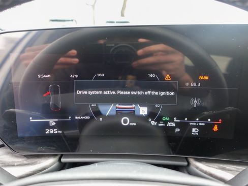 Used 2025 Audi Q5 Premium Plus w/ Premium Plus image 15