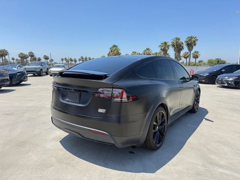 Used 2022 Tesla Model X Plaid AWD/4WD image 3