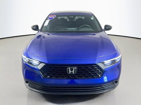 Used 2024 Honda Accord Sport image 3