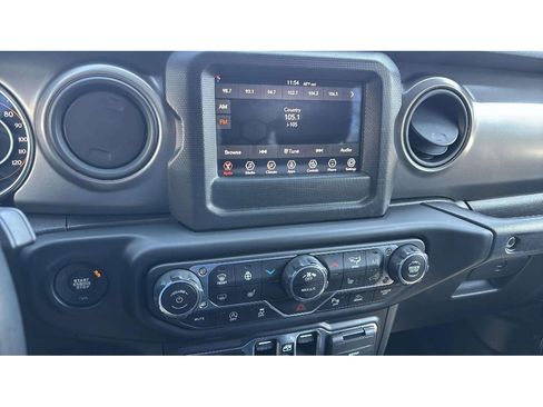 Used 2023 Jeep Wrangler Sport S image 16