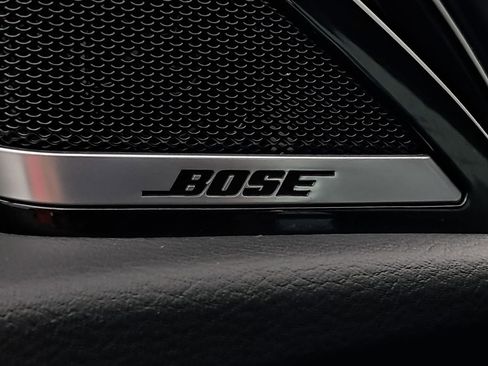 Used 2018 INFINITI QX30 Luxury AWD image 20