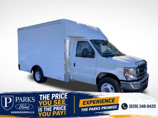 New 2026 Ford E-350 and Econoline 350 Super Duty w/ Power Equipment Group RWD image 1
