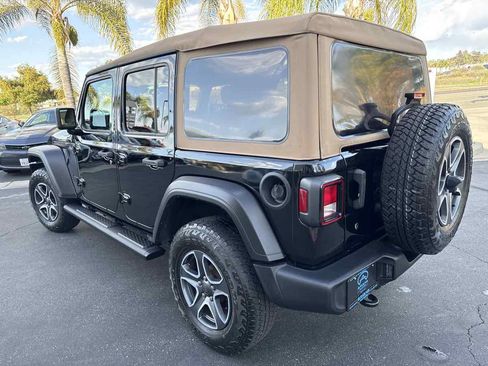 Used 2020 Jeep Wrangler Unlimited Sport image 4