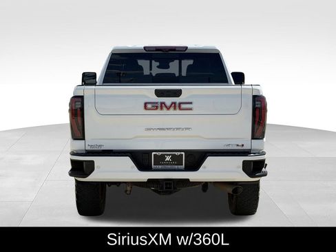 Used 2024 GMC Sierra 2500 AT4 w/ AT4 Premium Plus Package AWD/4WD image 8