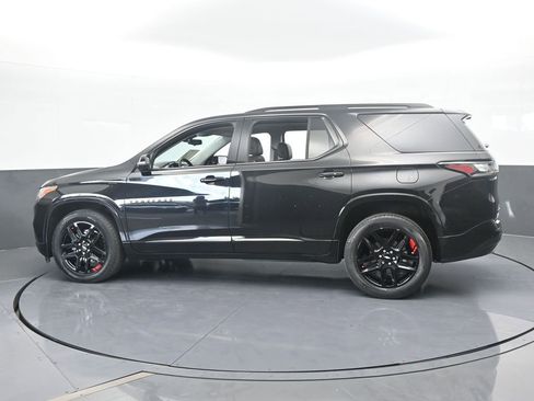 Used 2021 Chevrolet Traverse Premier w/ Redline Edition image 3