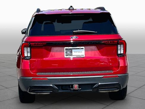 Used 2025 Ford Explorer ST-Line w/ Premium Package RWD image 5