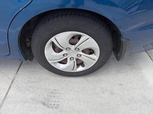 Used 2013 Honda Civic LX image 13