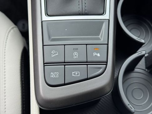 New 2026 Kia Sportage EX w/ EX Panorama Roof Package FWD image 23